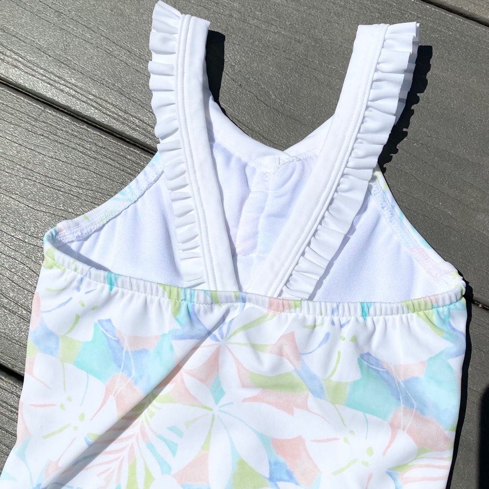 Tropical Swimsuit 🐠🌴🐚 Janie and Jack - Picture 6 of 9